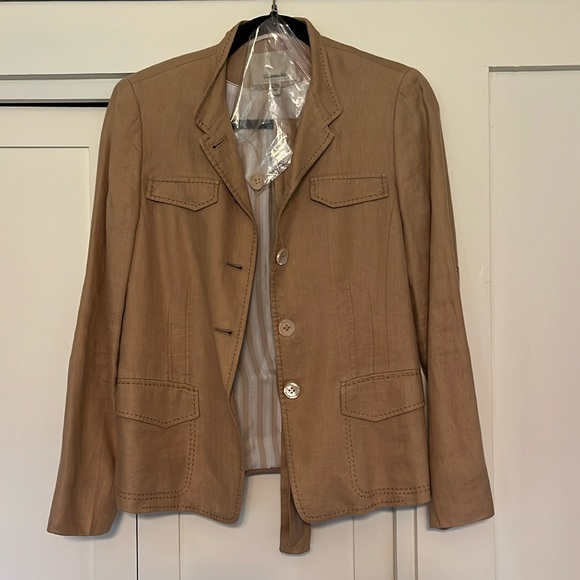 Faconnable French Designer Linen Blazer With Elbow Pads and Optional Tie Waist - Picture 3 of 7